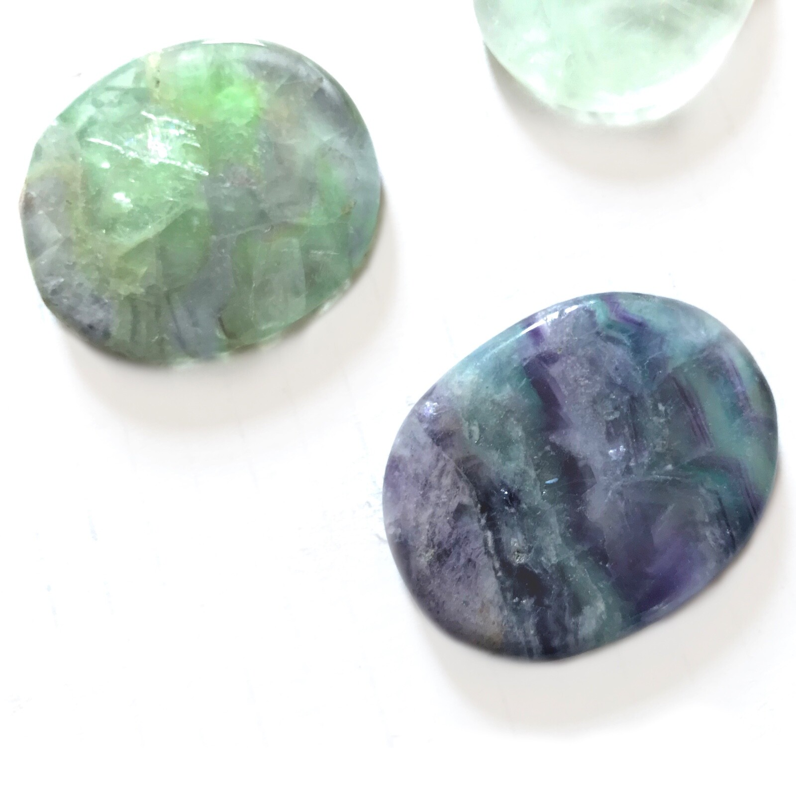 Natural Rainbow Fluorite Palm Stone Rock Crystal Healing Reiki Polished Worry St