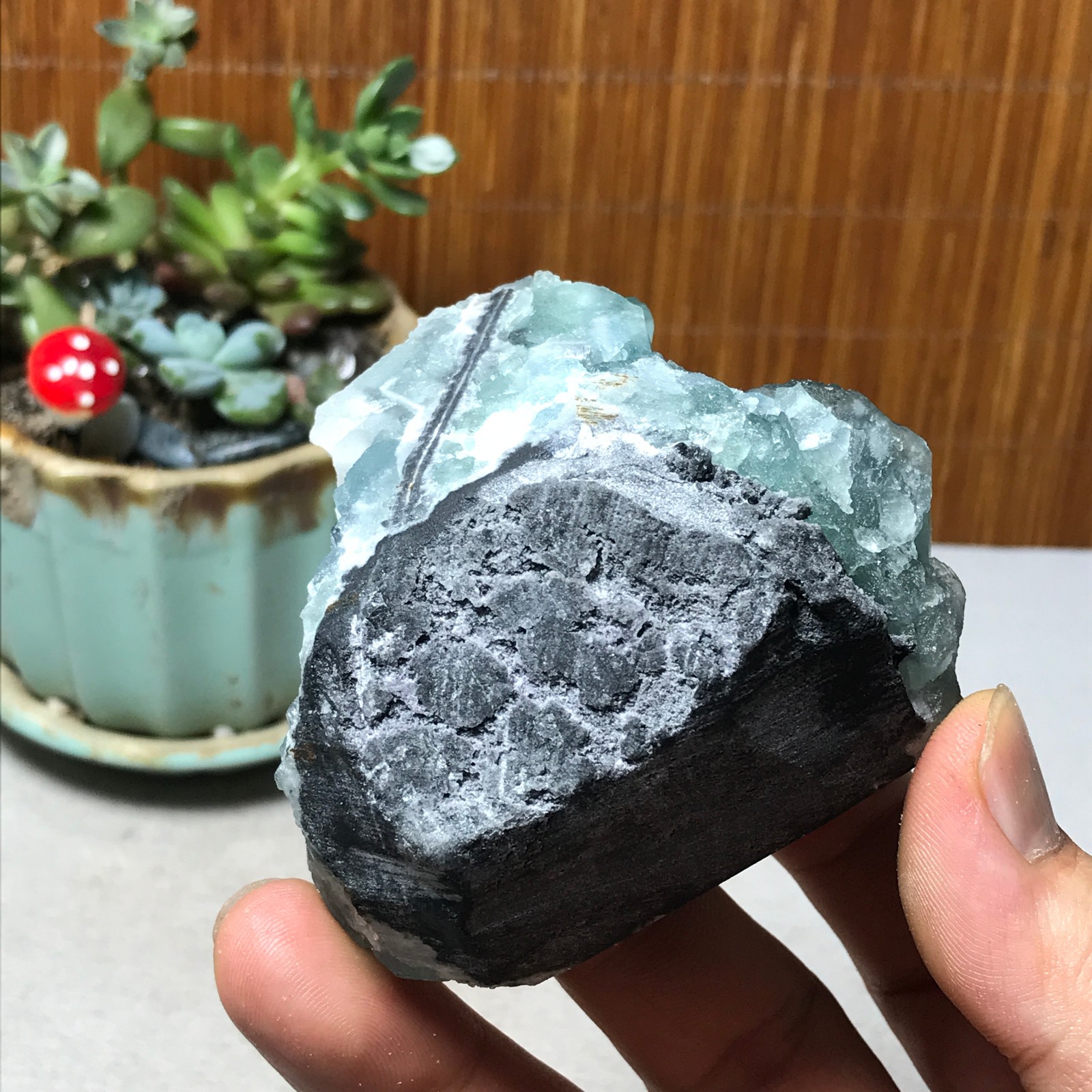 75-67-40mm Rare Natural Green Calcite fluorite Mineral Specimen 221g A6082