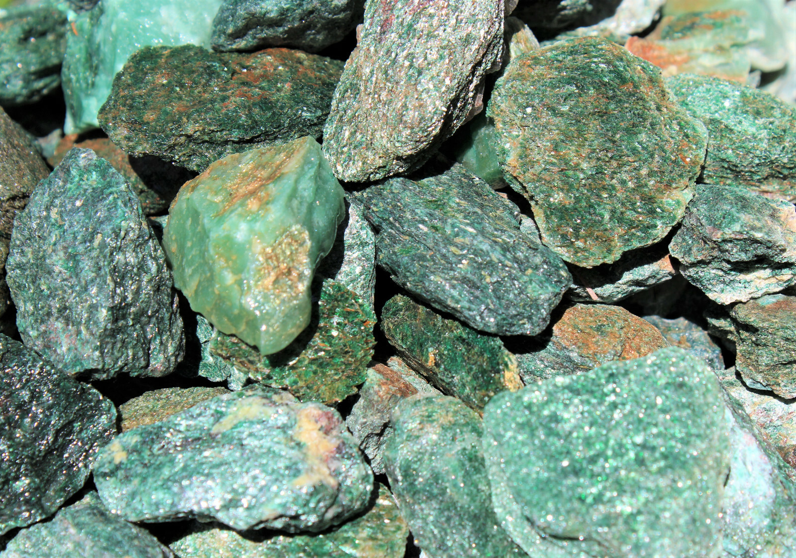 1/4 lb Bulk Lot Natural Rough Fuschite Gemstone Raw Rock Specimen 4 oz Fuchsite