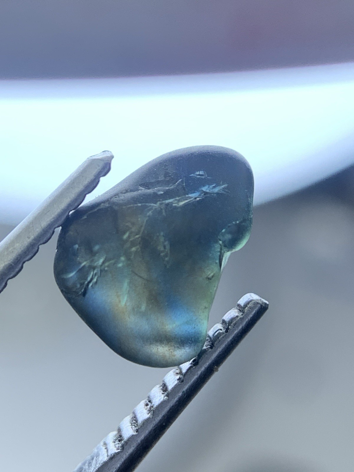 1.58 Crts Gorgeous Piece Facet Grade Blue & Green (Teal) sapphire Rough