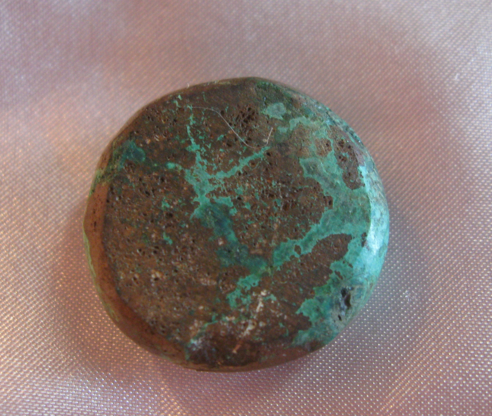 CHYRSCOLLA ROUND CAB FROM THE FAMOUS COPPER WORLD MINE1″ ACROSS 5/16 THICK