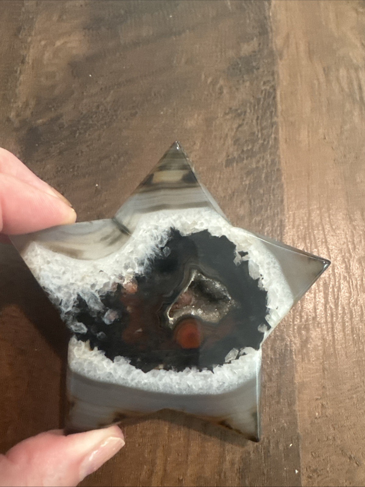 Sardonyx Crystal Star On Metal Stand With Druzy 115 Grams 3.5”