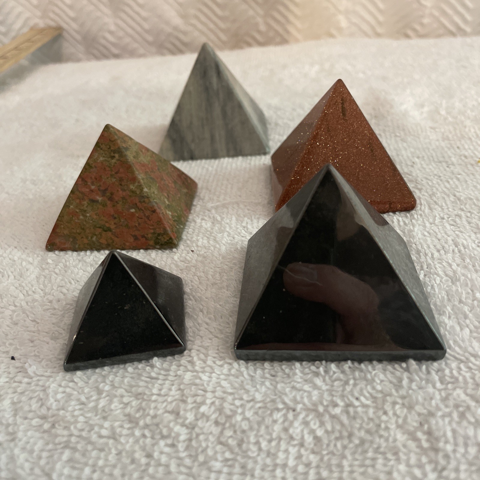 Polished Lot Of 5 Stone Pyramid Paperweight Egyptian Egypt mystic library travel