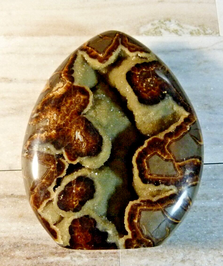 Natural Polished Septarian Geode Crystal 700g 5 1/4 Inches