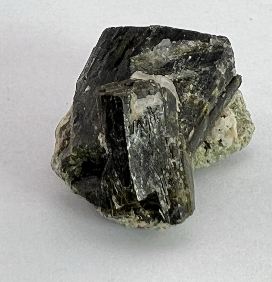 Epidote Crystal on Prehnite Mineral Specimen, Kayes Region, Mali 8.7 g.