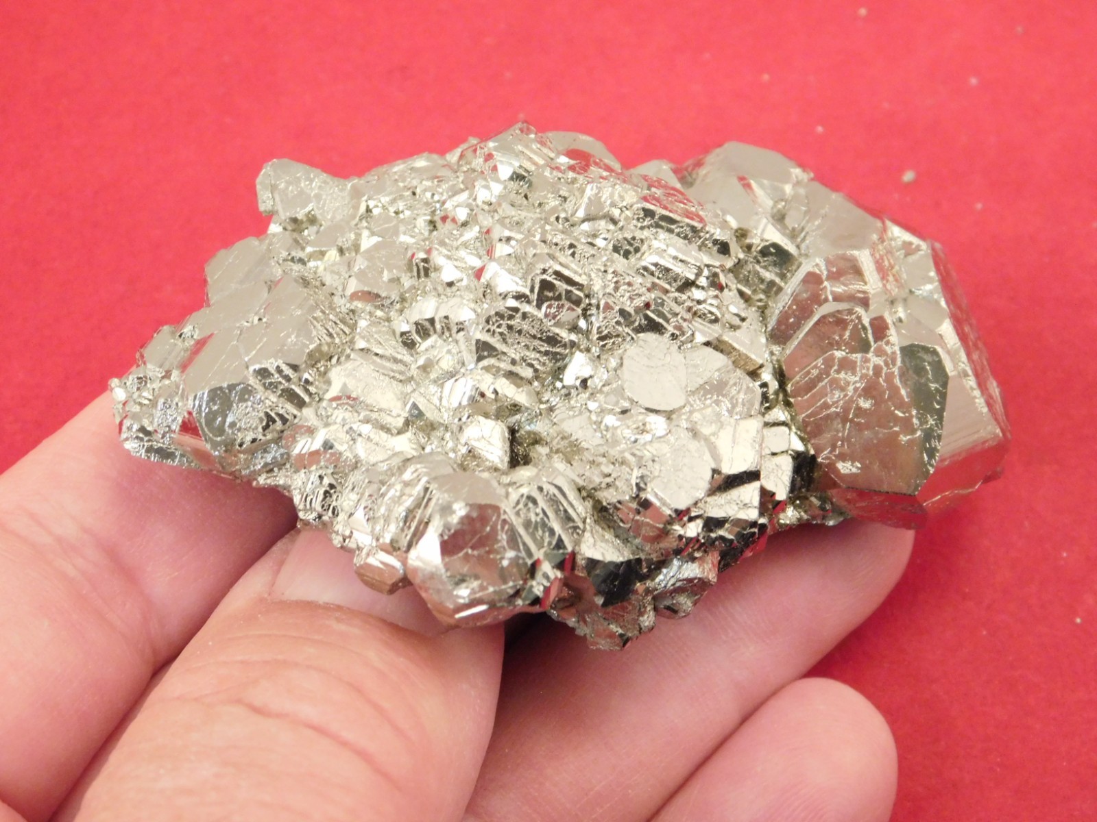 Dodecahedron PYRITE Crystal Cluster 100% Natural Peru 168gr