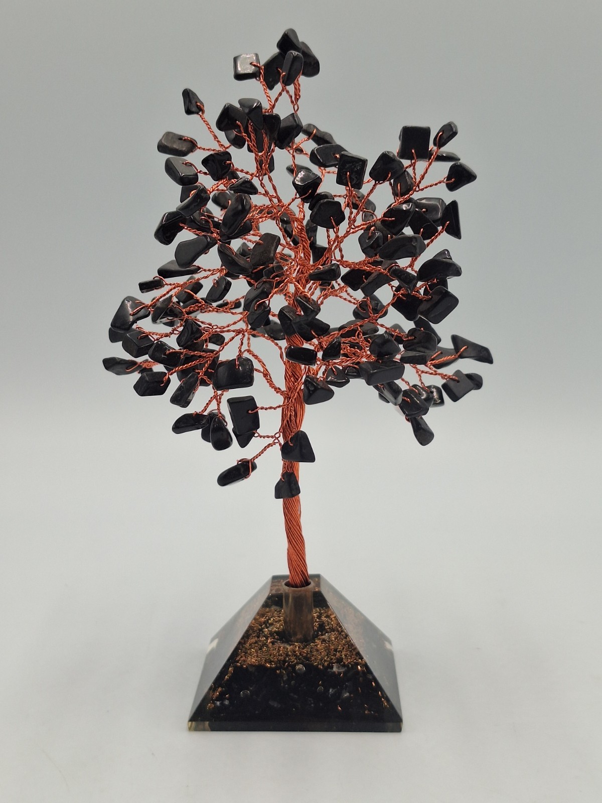 Black Tourmaline Crystal Gemstone Tree – Copper Color Wire Lucite Base 8″ EUC