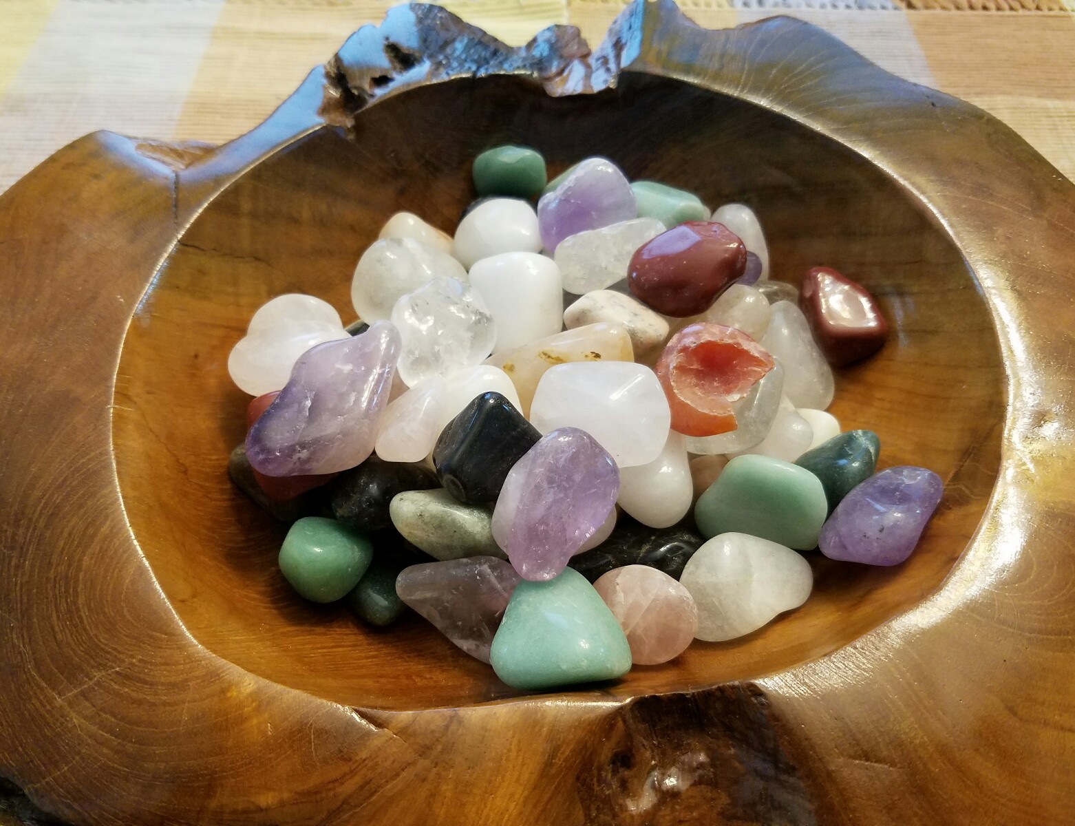 1/2 lb Tumbled Natural Assorted Large Gemstone Mix 15-25 Stones Rock Specimens