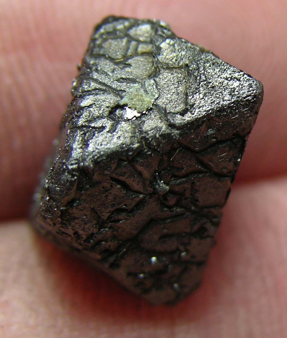 #27 Pakistan 11.25ct Natural Octahedron Magnetite Crystal Specimen 2.20g 13mm