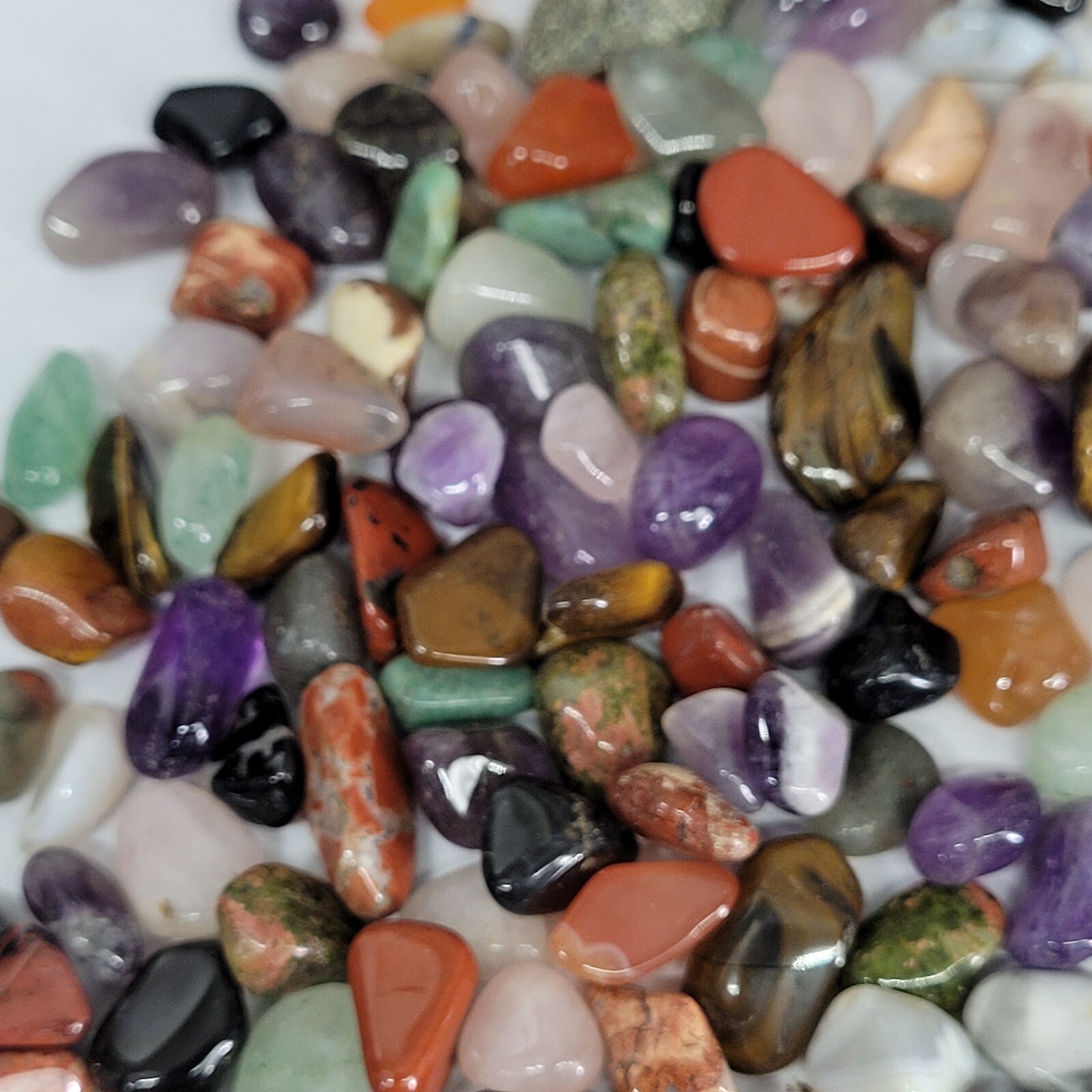 8oz Mixed Crystals in Vintage Chemist Apothecary TCW Glass Jar Small Tumbles EUC