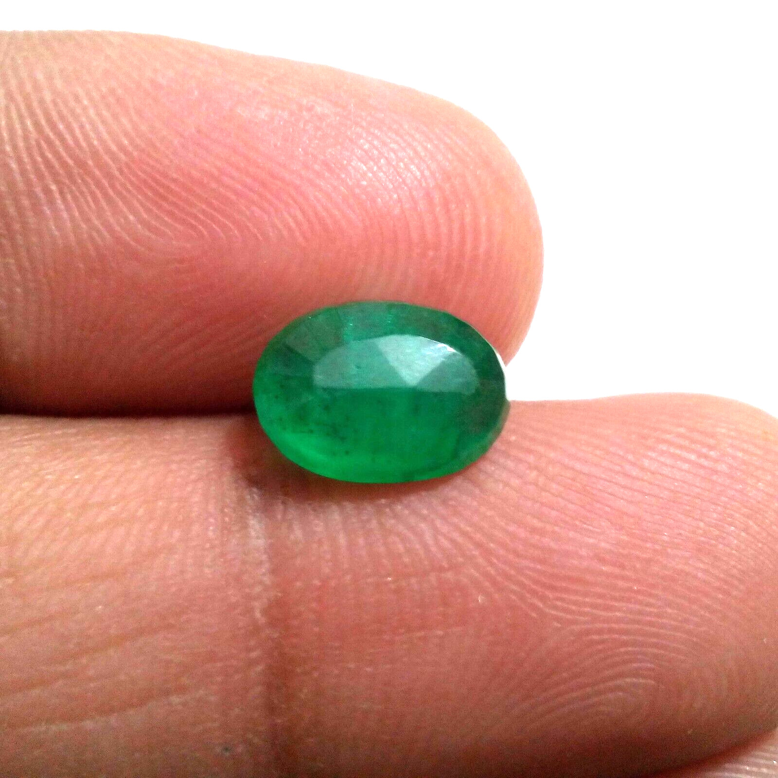 Fabulous Zambian Emerald Oval Shape 2.50 Crt Pretty Green Faceted Loose Gemstone