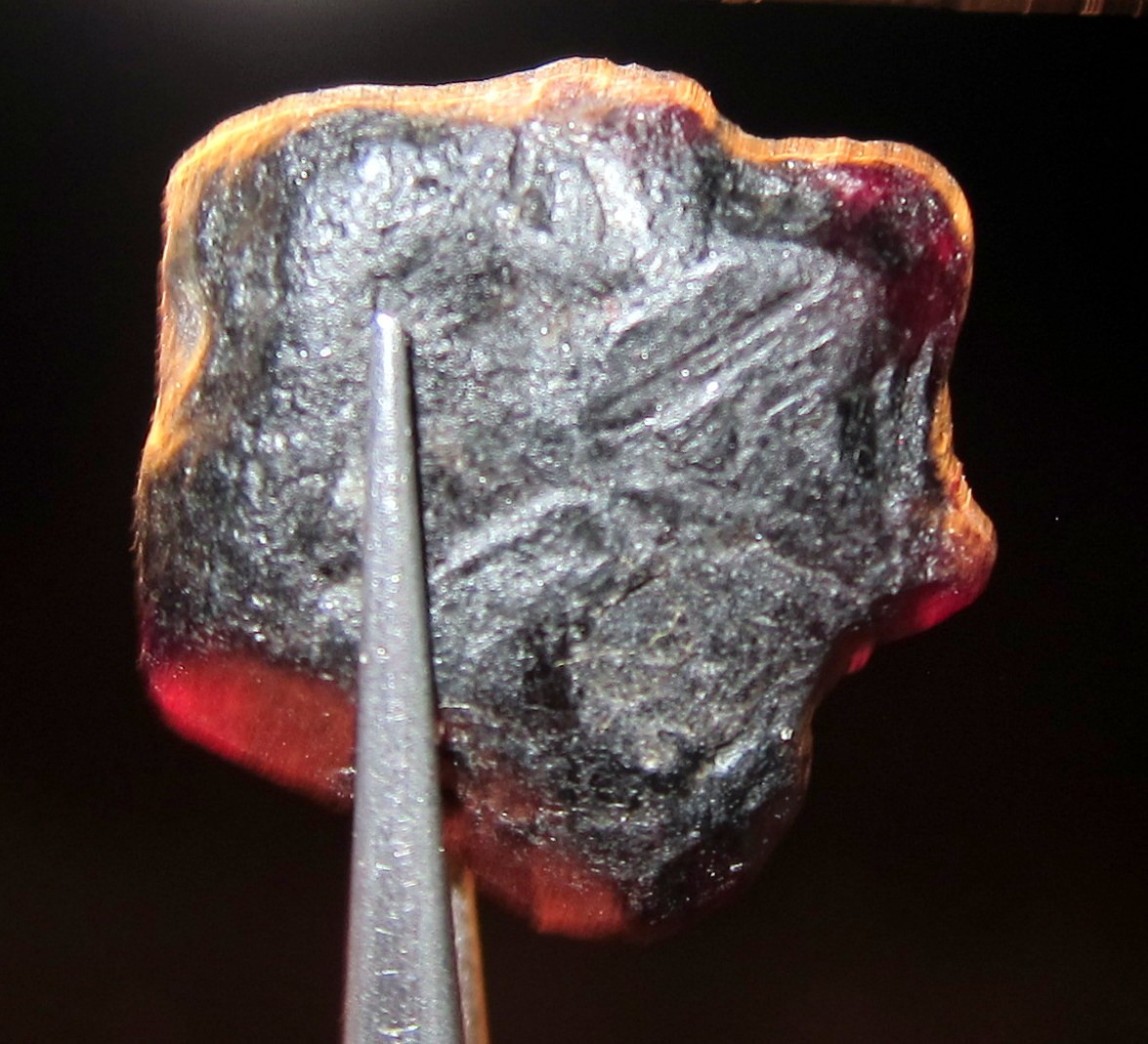 28 CT ALEXANDRITE NATURAL ROUGH COLECTOR’S CRYSTAL MINERAL GEM (G20)