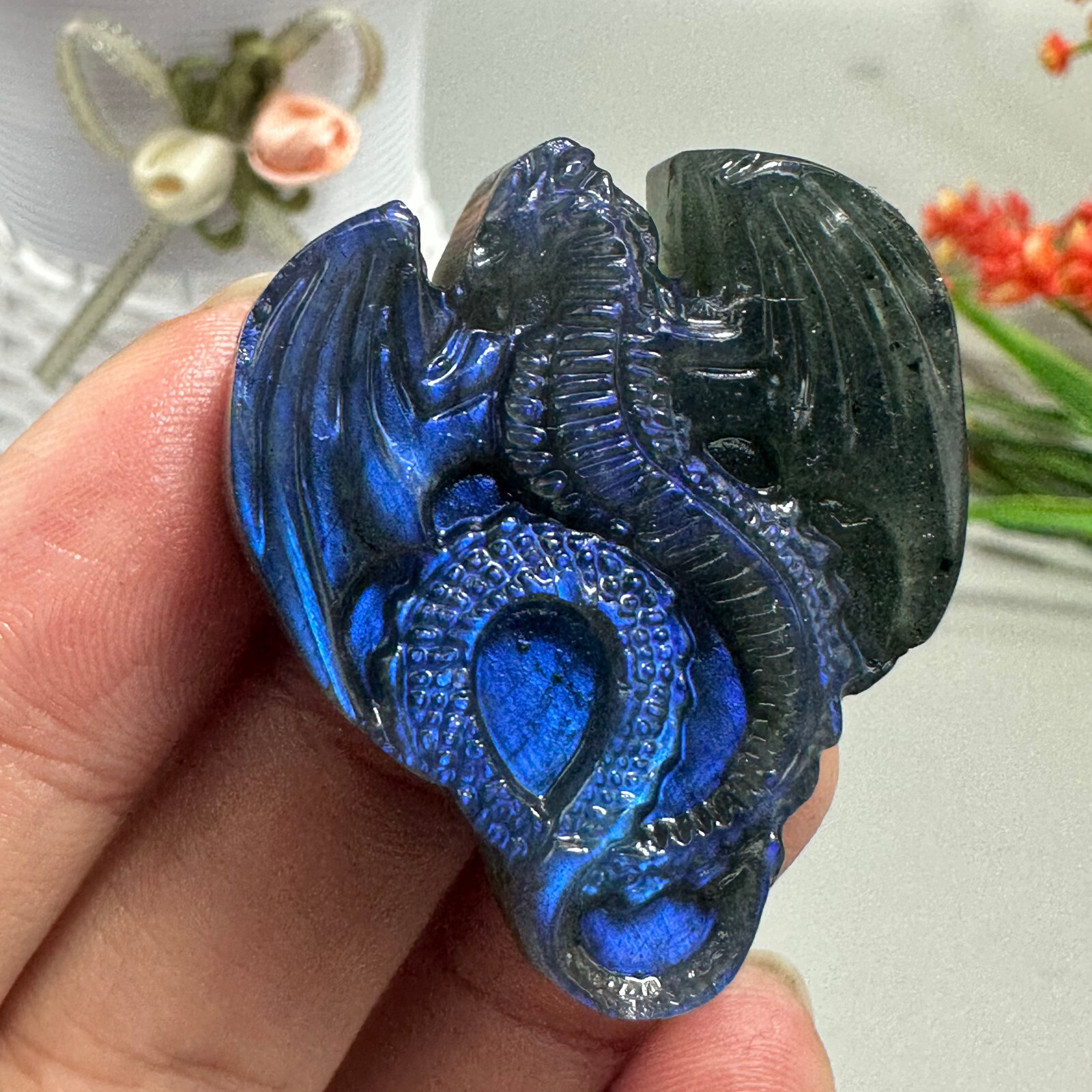 Natural Labradorite Carved dragon Quartz Skull Crystal Specimen Healing 1PC
