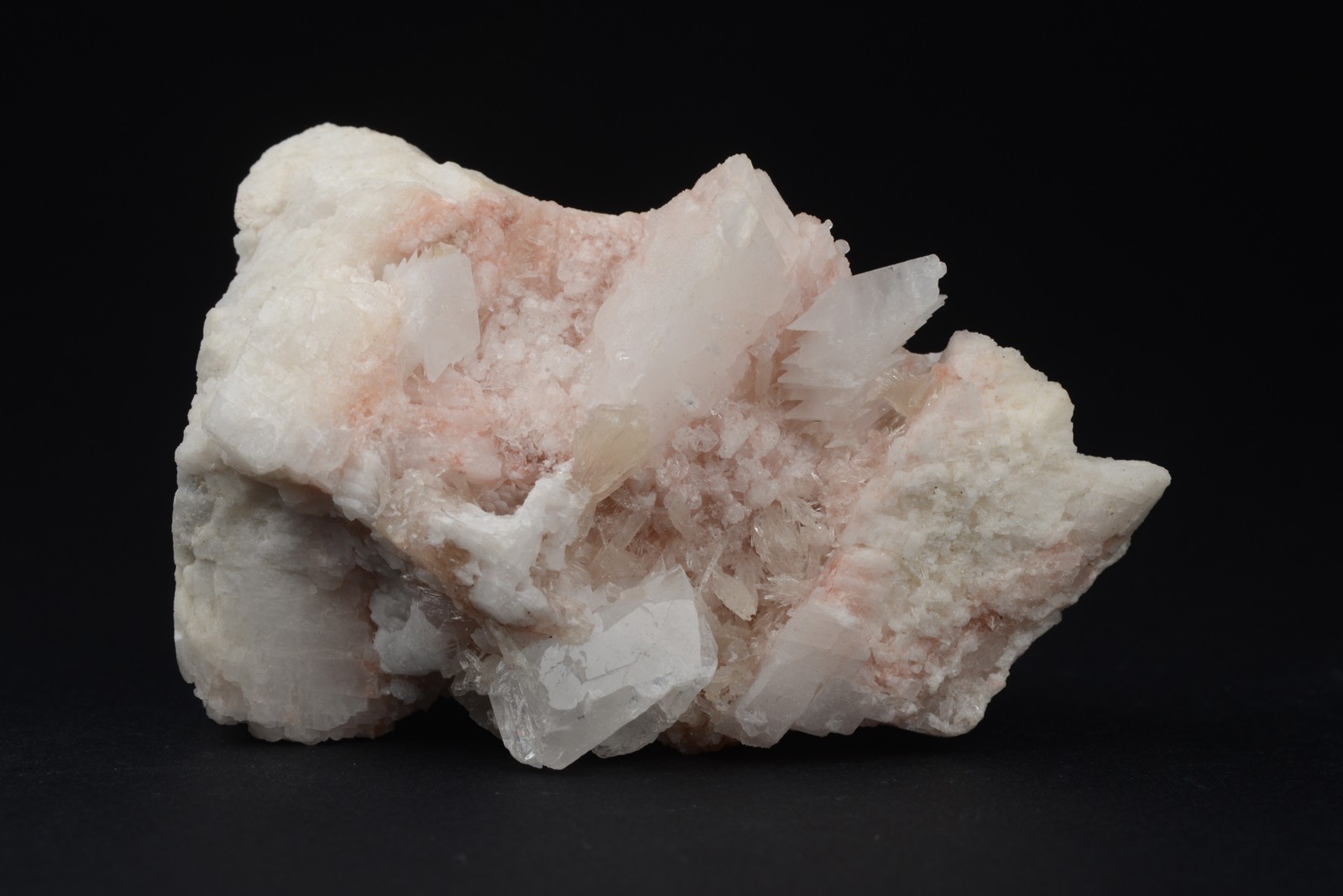 JH17133 Strontianite and Dolomite, Oberdorf, Austria