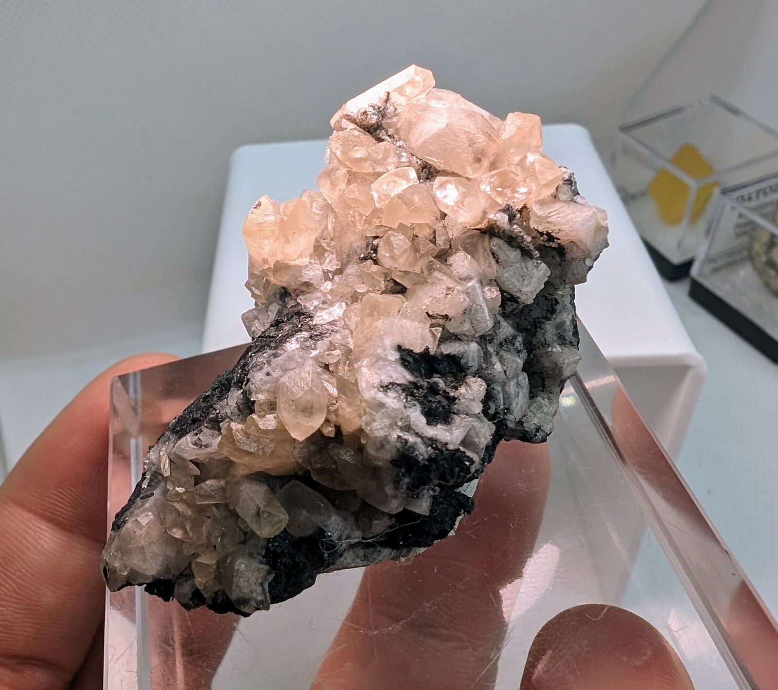 Smithsonite – Berg Aukas Mine, Otjozondjupa Region, Namibia Miniature