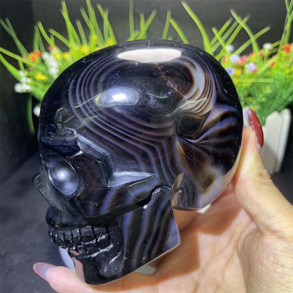 2.2LB 3.9″ Natural Black Sardonyx Agate Skull Carving Crystal Quartz Home Decor