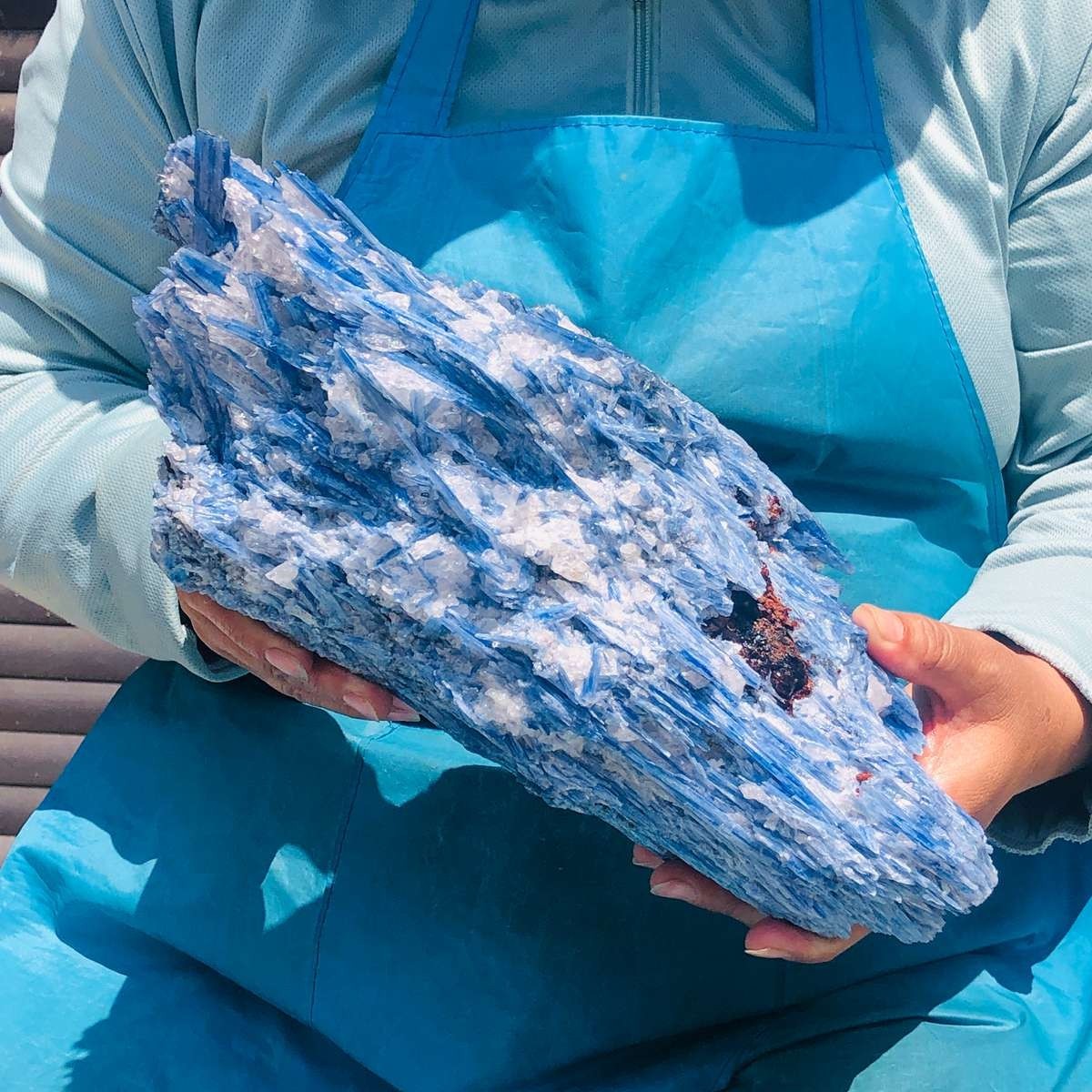 4730G Natural Blue Quartz Crystal Specimen Raw Mineral Reiki Healing Home MH5285