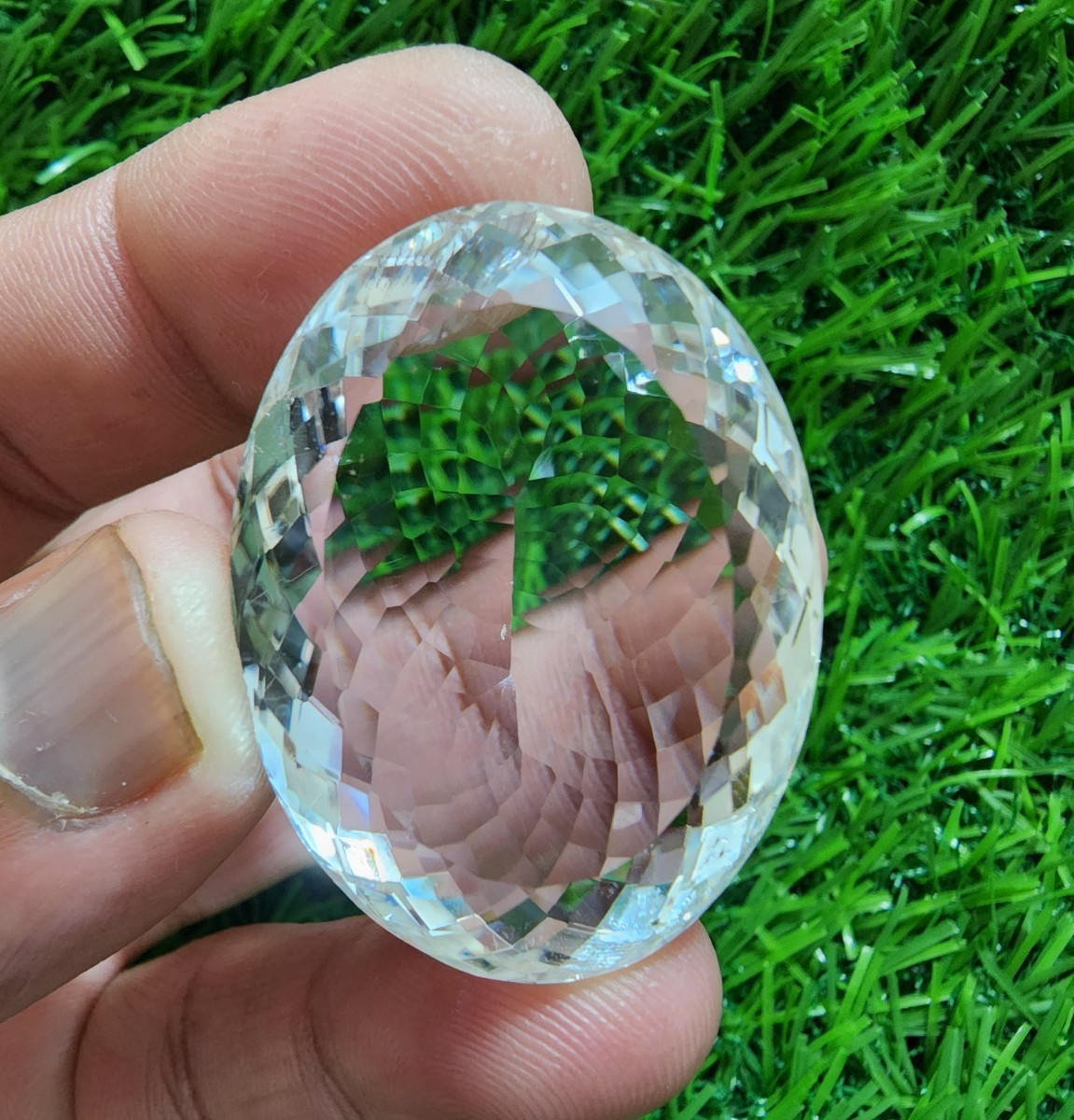 Loose faceted gemstone in huge transparent white quartz, 100…