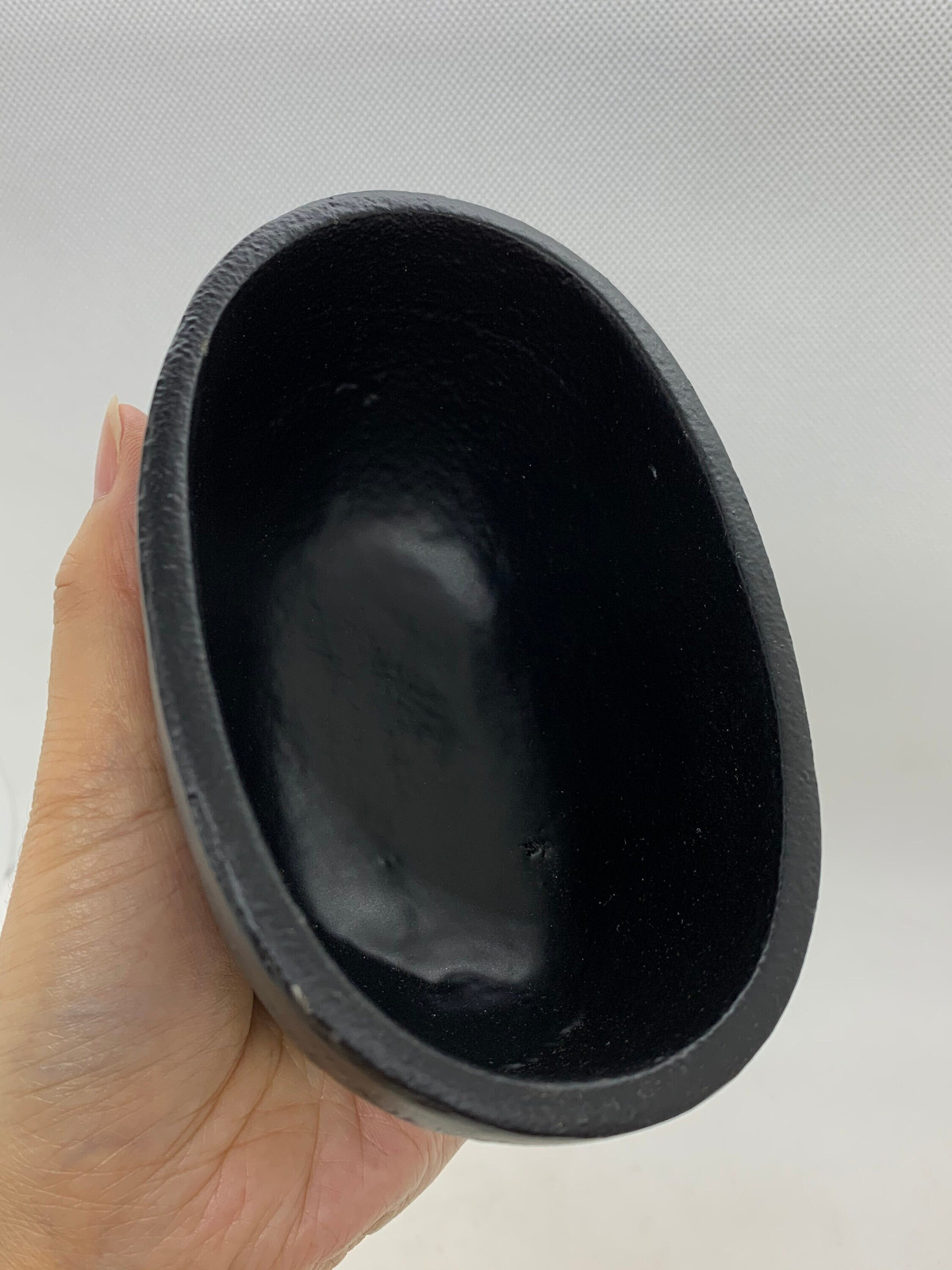 2.5″, 4″ and 5.25″ Long Oval Cast Iron Cauldron, Pick a Size