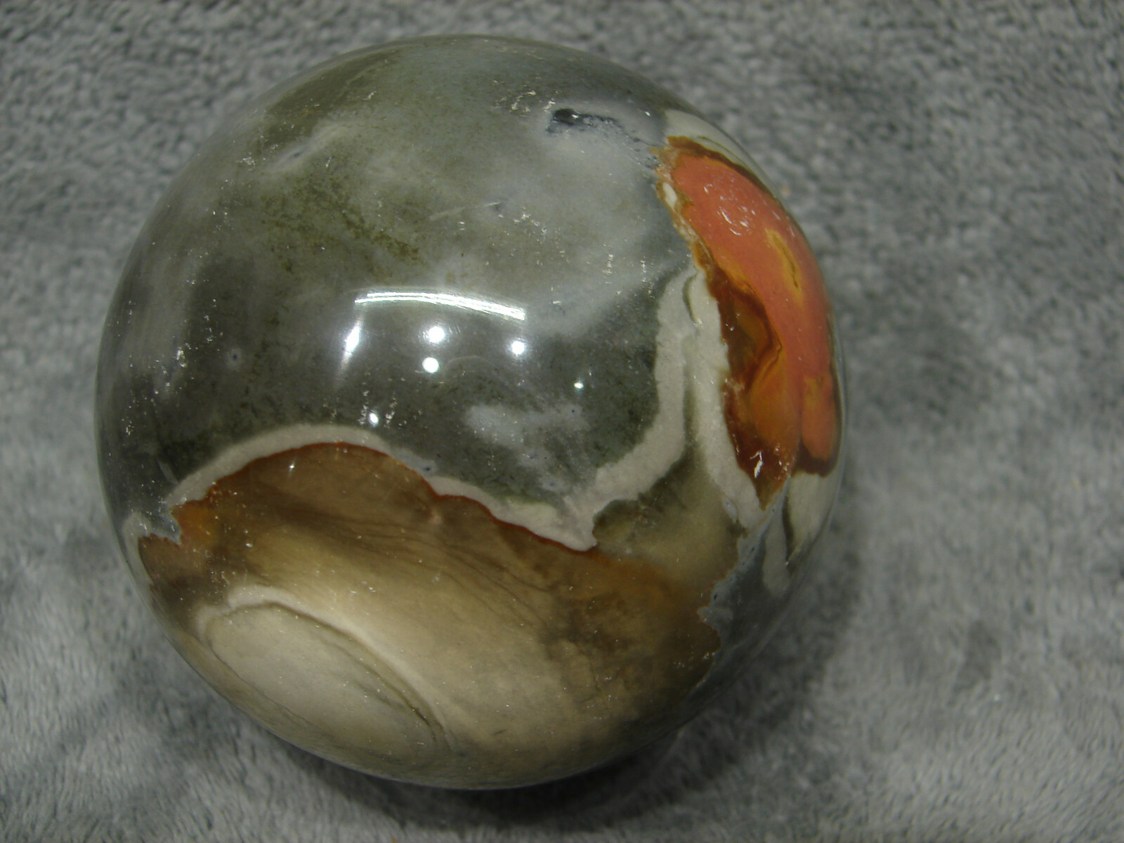 3&1/8″ PolyChrome Jasper 1lb 9.2 oz Sphere Madagascar Healing Reiki Stone Ball