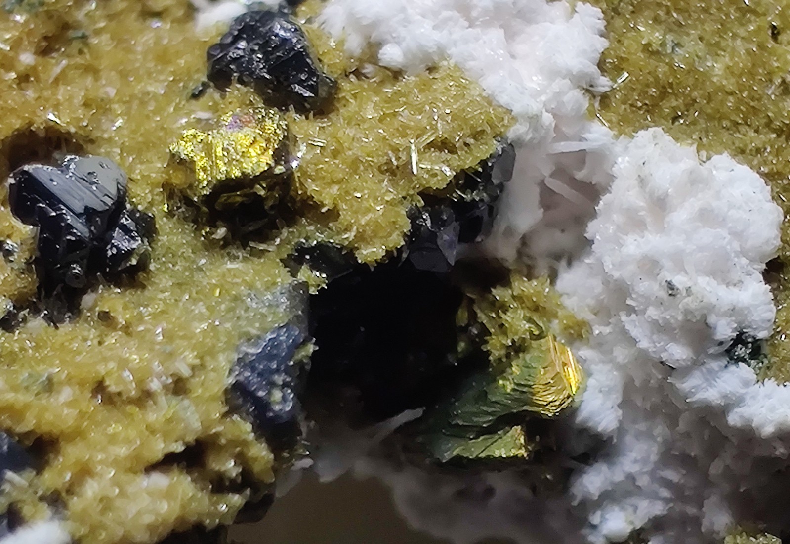 Epidote, Sphalerite, Chalcopyrite crystals etc. Silverton, Colorado. 2.2 cm.