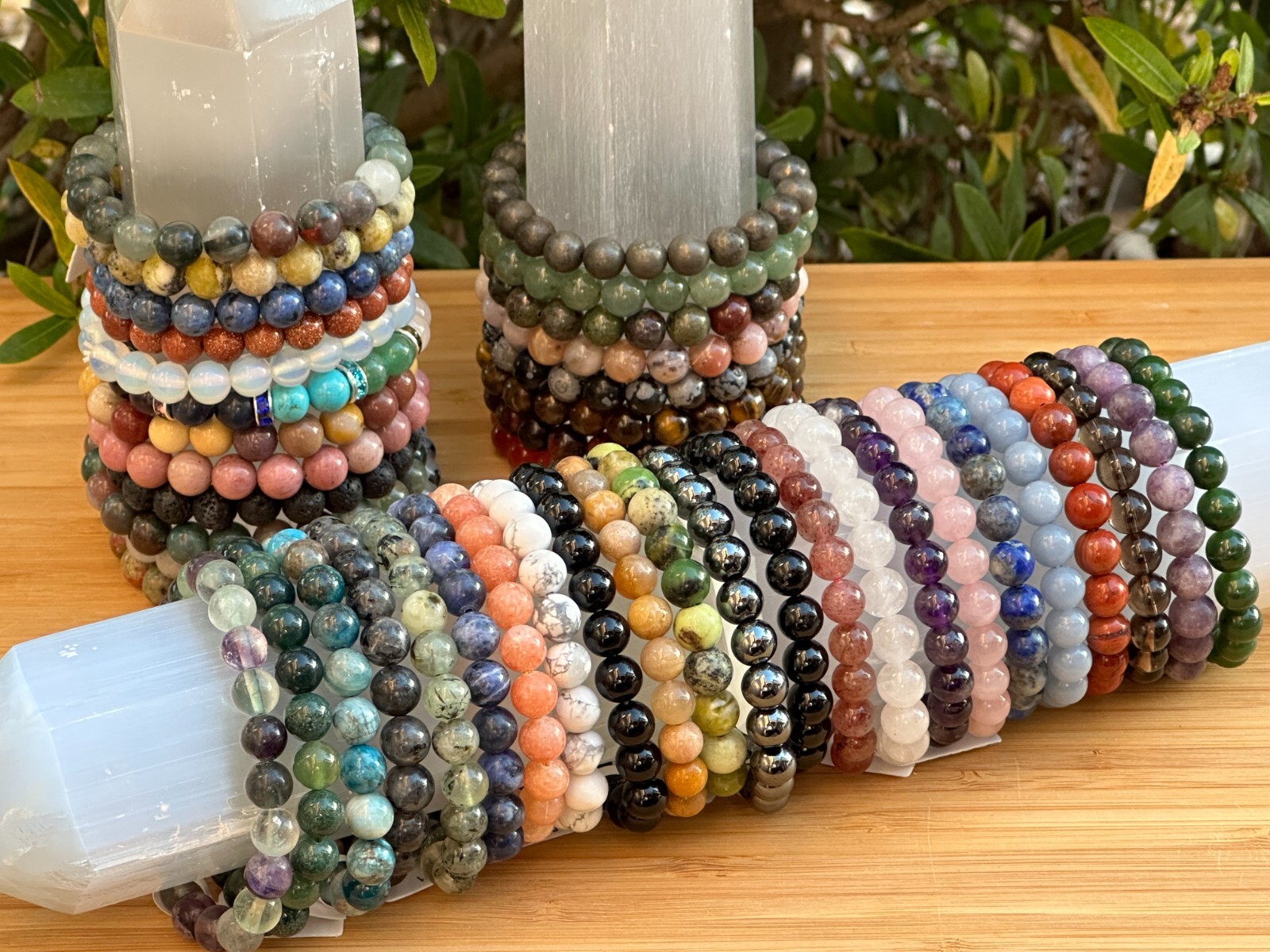 Wholesale Grade A++ Genuine Gemstone Bead Bracelets, Choose from 80 Types Stone