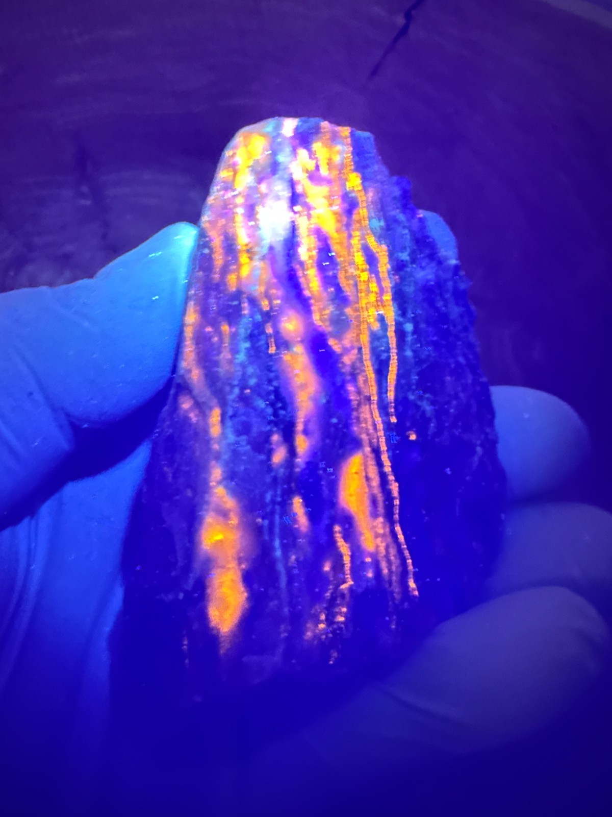 LARGE 11.7 OZ. Rare Highly Fluorescent North Carolina Sphalerite in Barite