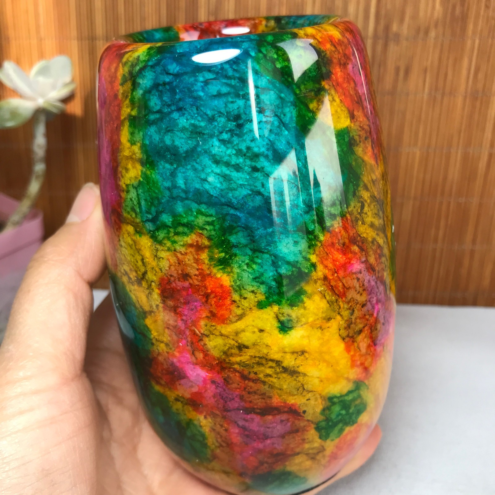 Natural “Seven Colors Jade” vase specimen -Taiwan China 1050g 129mm A3729