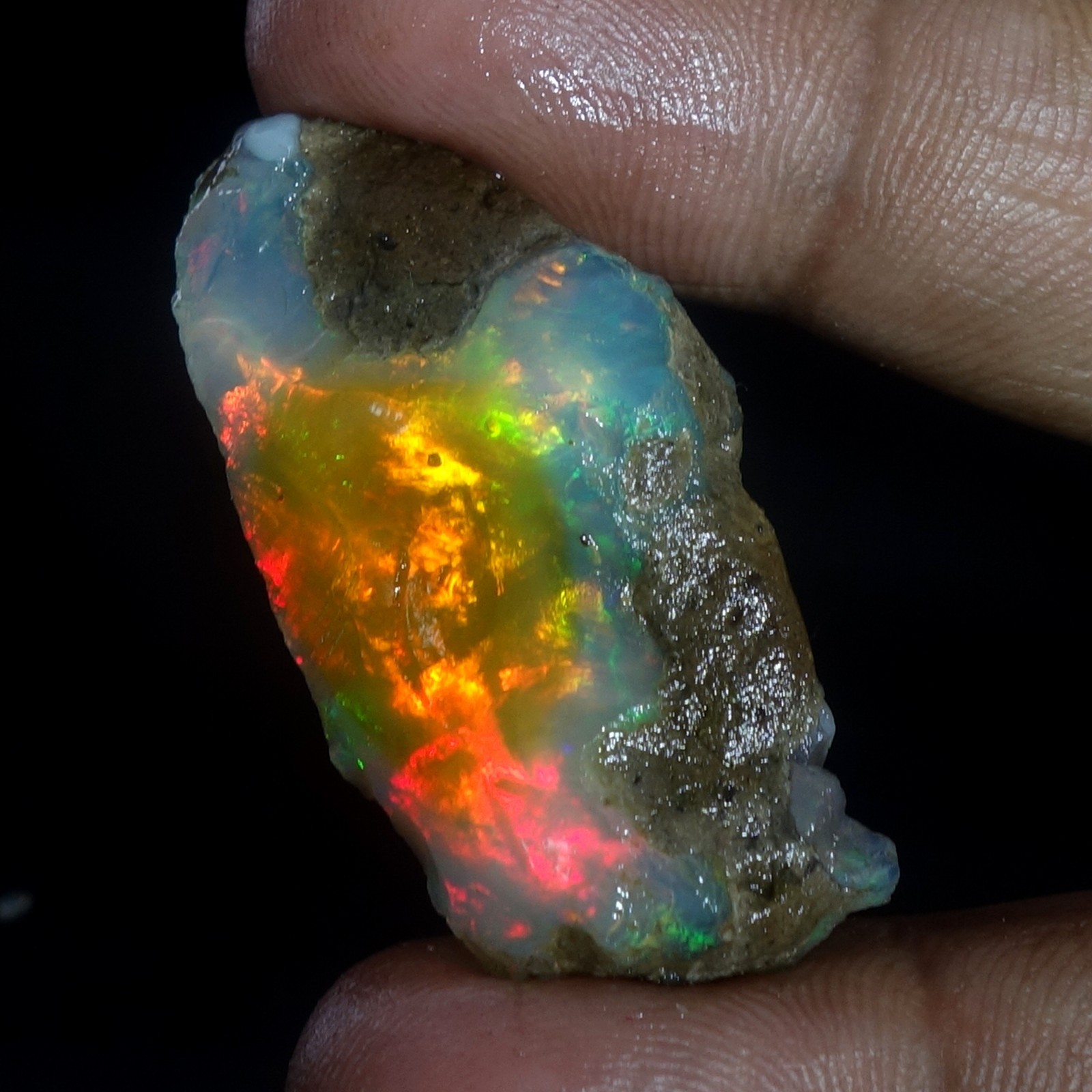 AA+ Ethiopian Oli Opal Rough Entreated Welo Opal Multi Fire Color Flash 52.40Cts