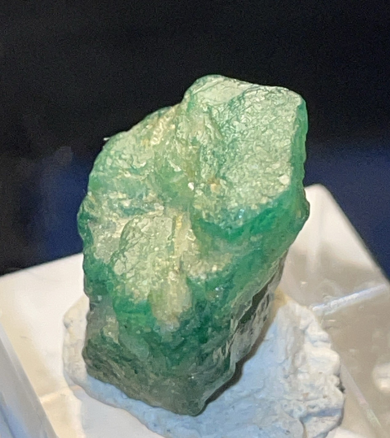 APPEALING TERMINATED EMERALD THUMBNAIL PANSHIR,PAKISTAN