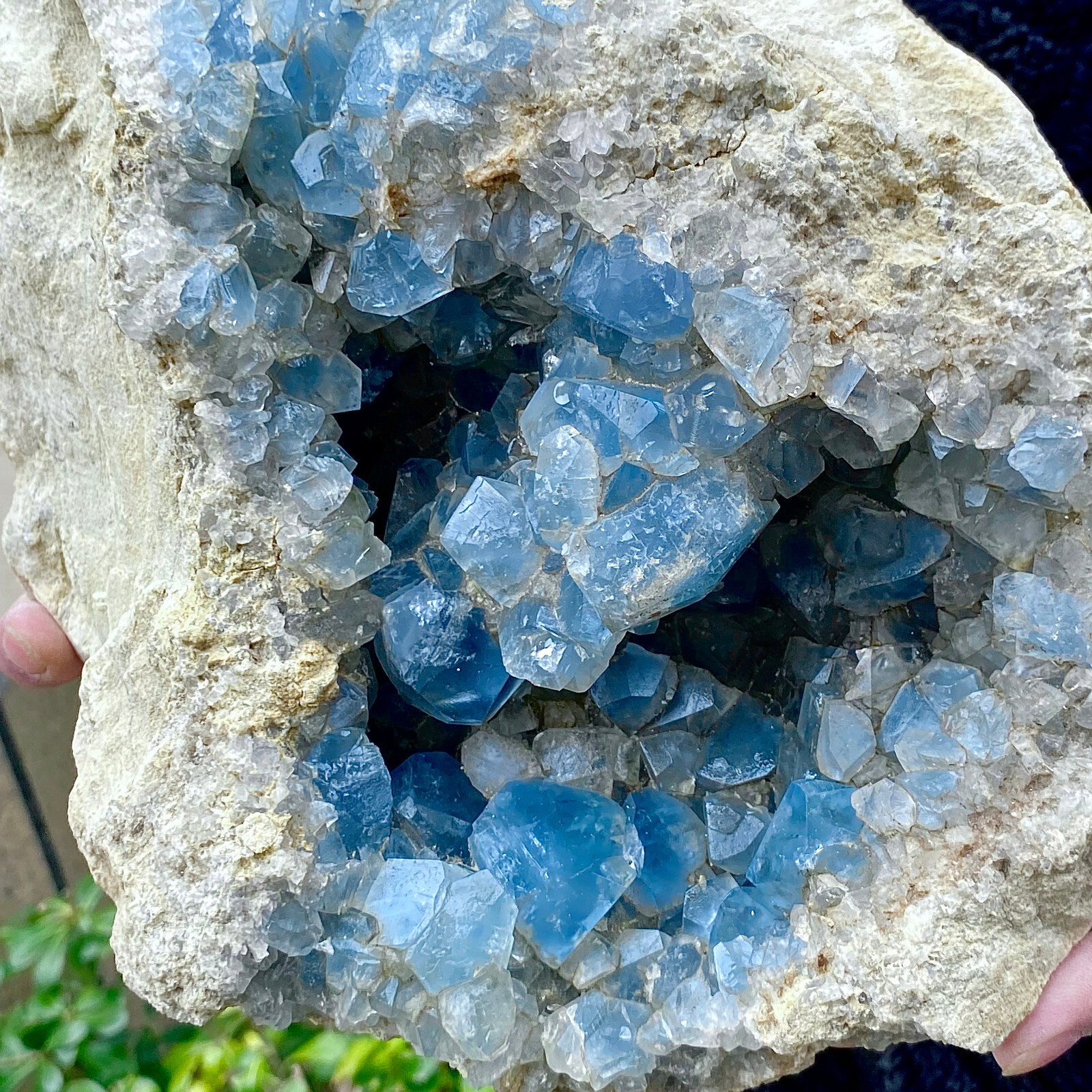 23.06LB Top natural blue crystal cave quartz crystal cave mineral specimens