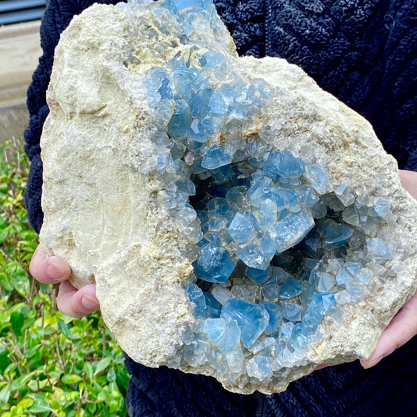 23.06LB Top natural blue crystal cave quartz crystal cave mineral specimens