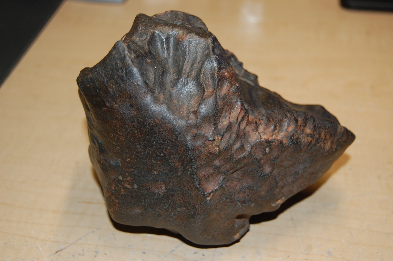 Magnificent, 2108-gram, oriented, unclassified, chondrite meteorite, NWA Morocco