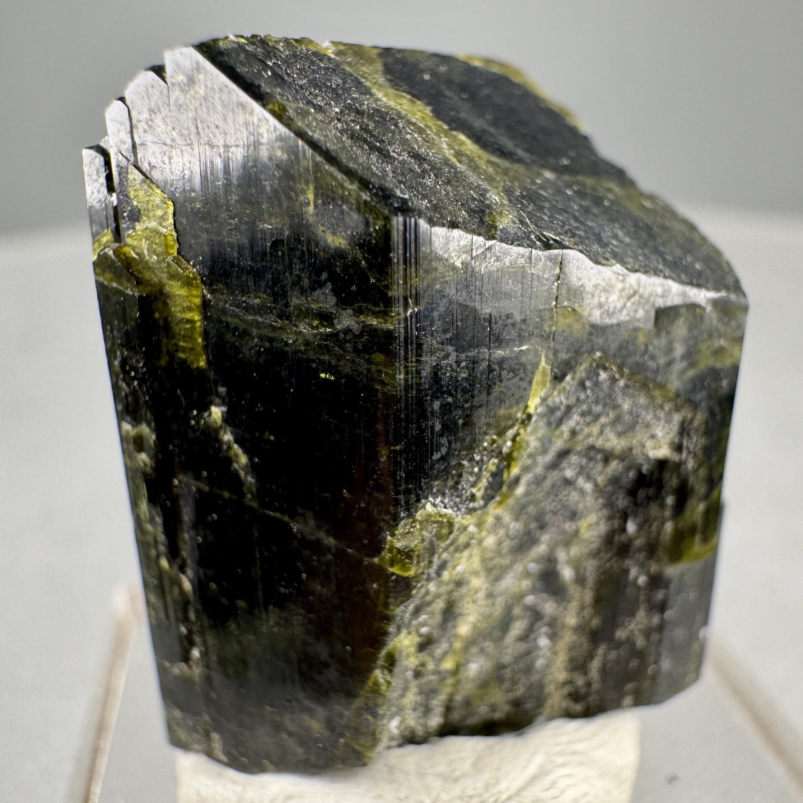 Fine Green Epidote Crystal: Saline Valley, Inyo County, California, USA