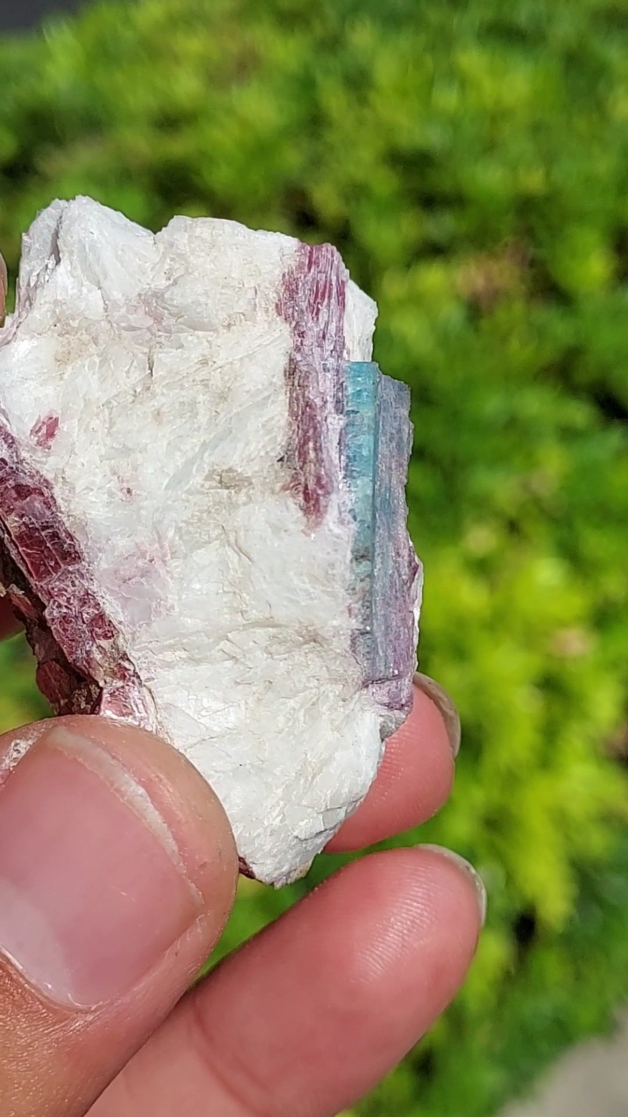 LARGE PARAIBA CUPRIAN BLUE PINK TOURMALINE COPPER BEARING BATALHA MINE BRAZIL