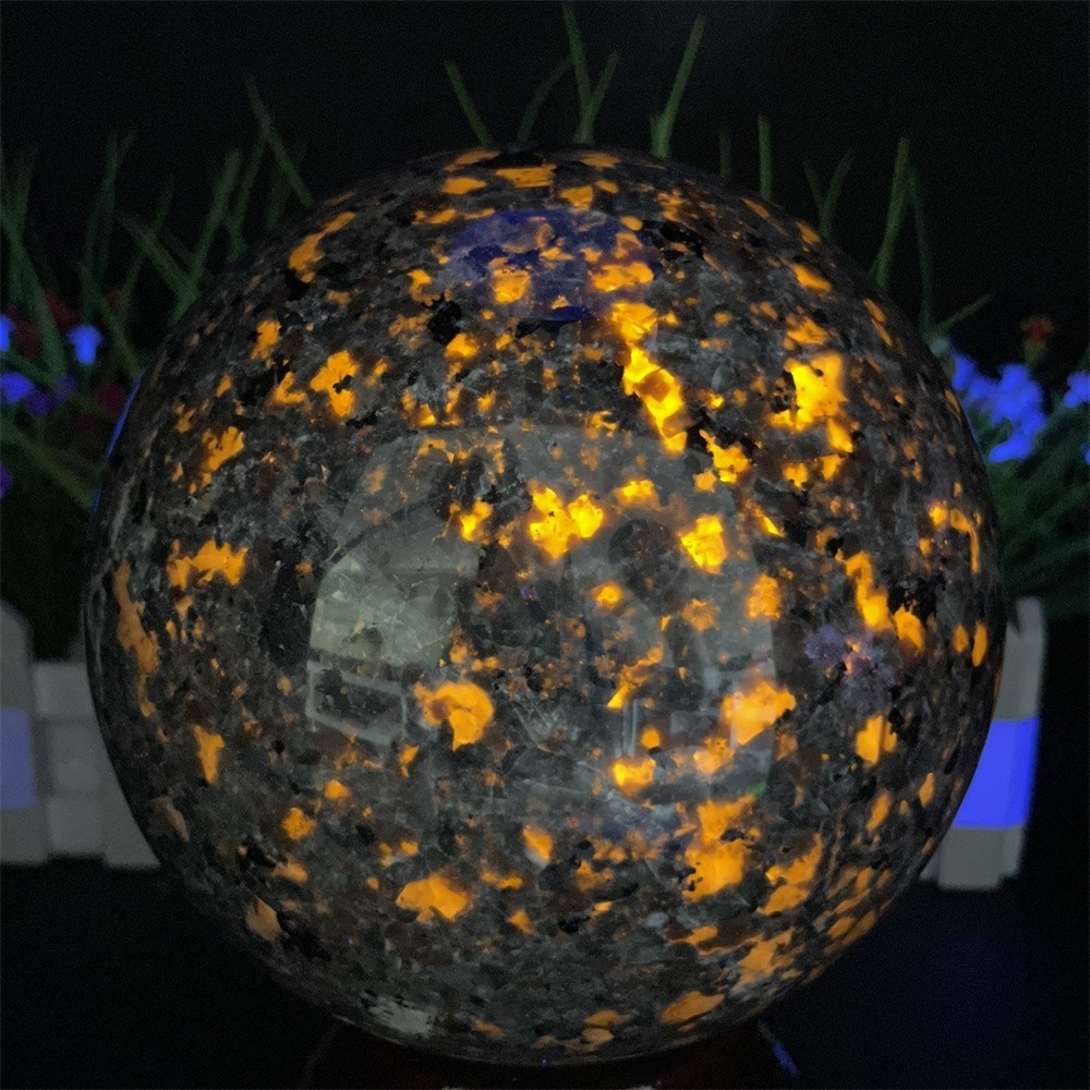 8.6LB 5.1″ Natural Yooperlite Sphere Ball Crystal Mineral UV Reiki Healing