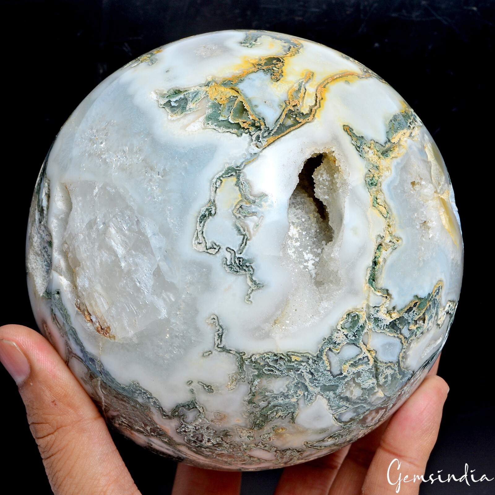 2.7 Kg Natural Moss Agate Crystal Druzy Sphere With Wood Stand 5″ Round Ball