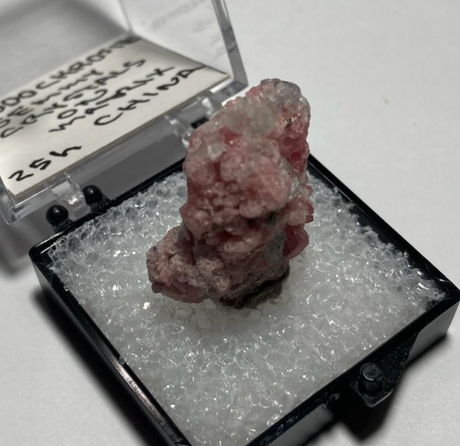 Rhodochrosite gemmy crystals Thumbnail from China