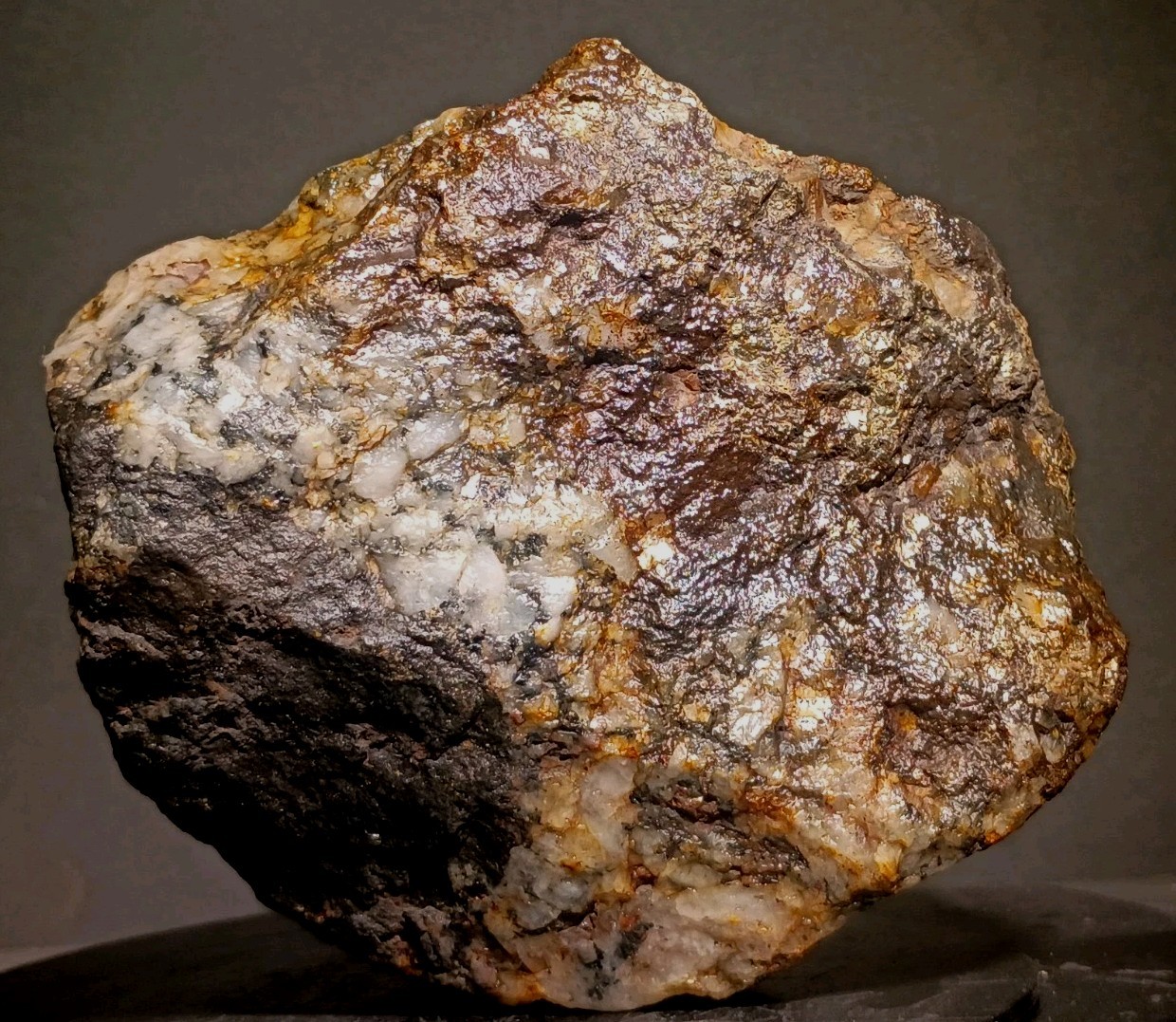 Rare Old Stock Pilot Knob Specimen Magnetic Magnetite Pyrite Feldspar Quartz