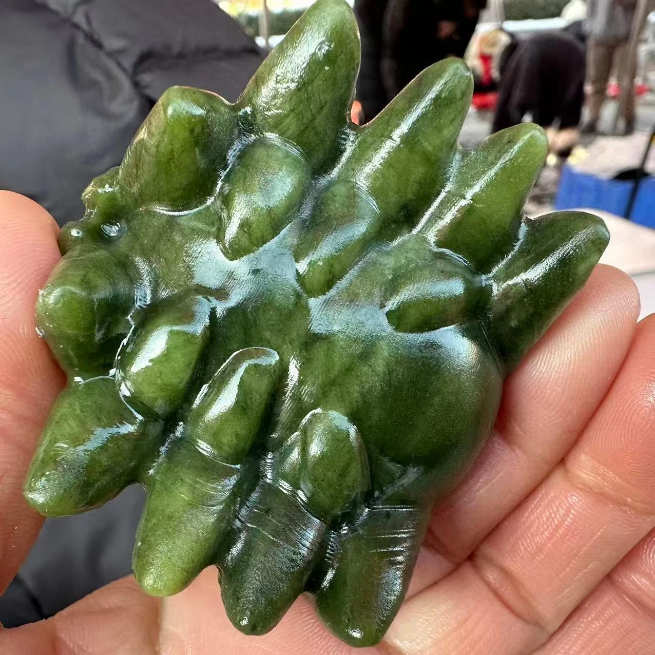 1pc Natural Green Jade Quartz Carved Spider Skull Crystal Healing Reiki Decor