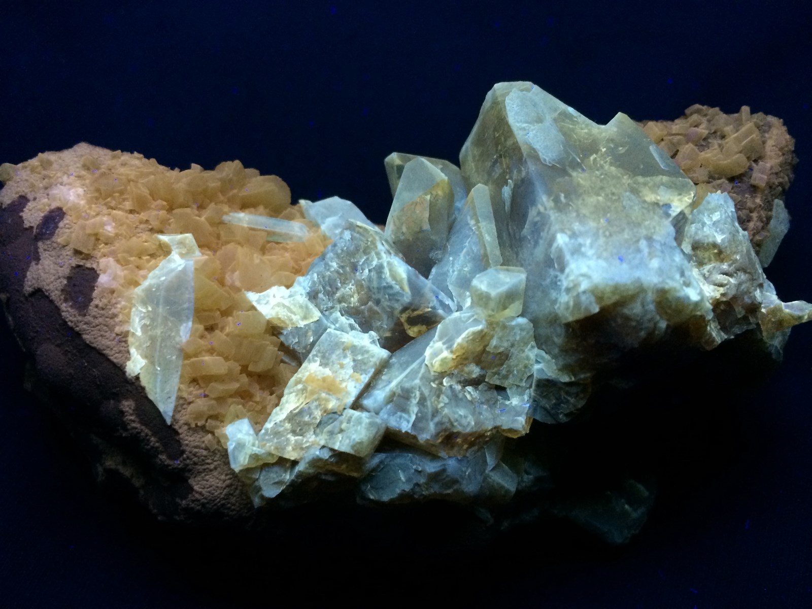 KB: BRIGHT FL SW YELLOW/WHITE BARITE CRYSTALS W/CALCITE, ELK CREEK, SOUTH DAKOTA