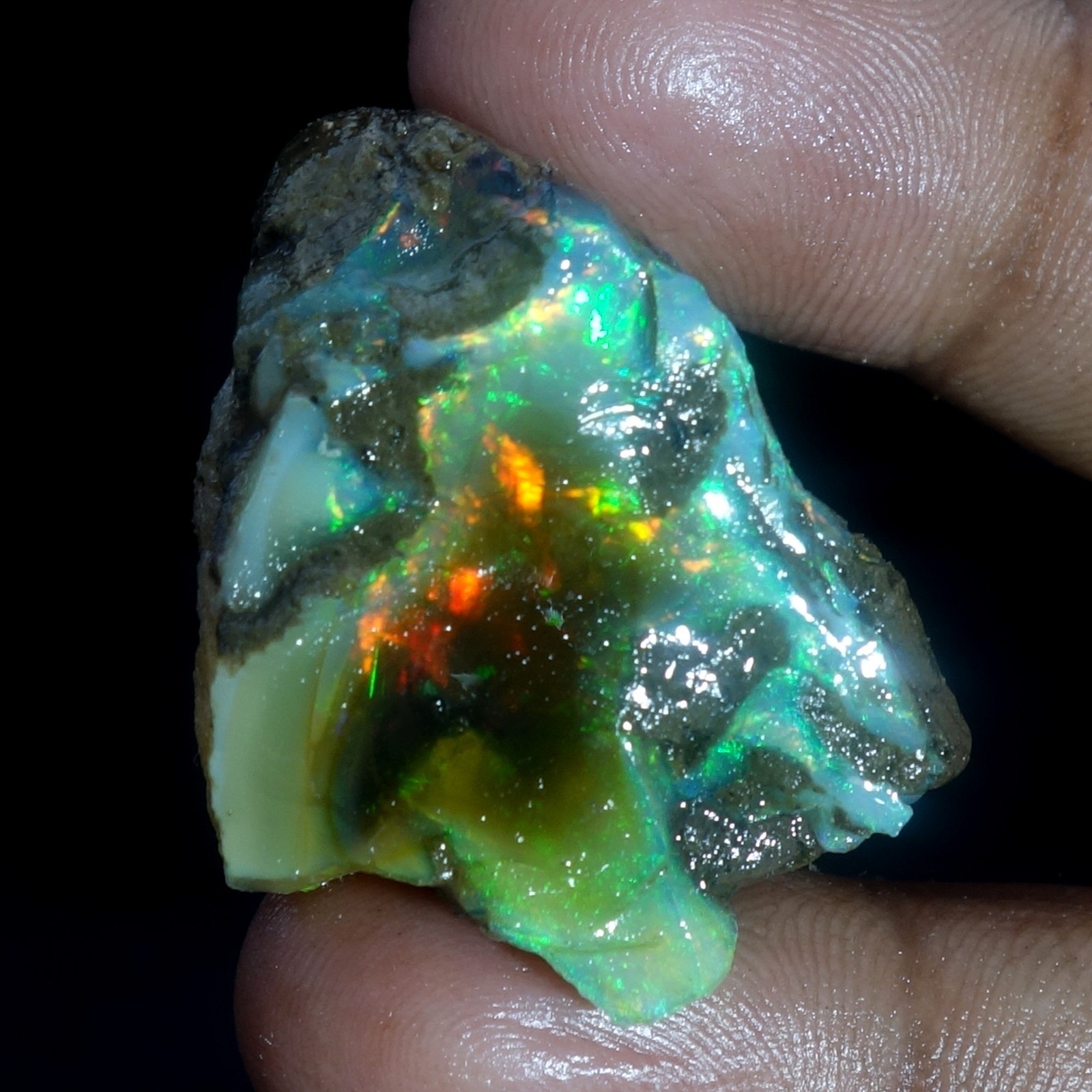 AA+ Ethiopian Oli Opal Rough Entreated Welo Opal Multi Fire Color Flash 68.00Cts