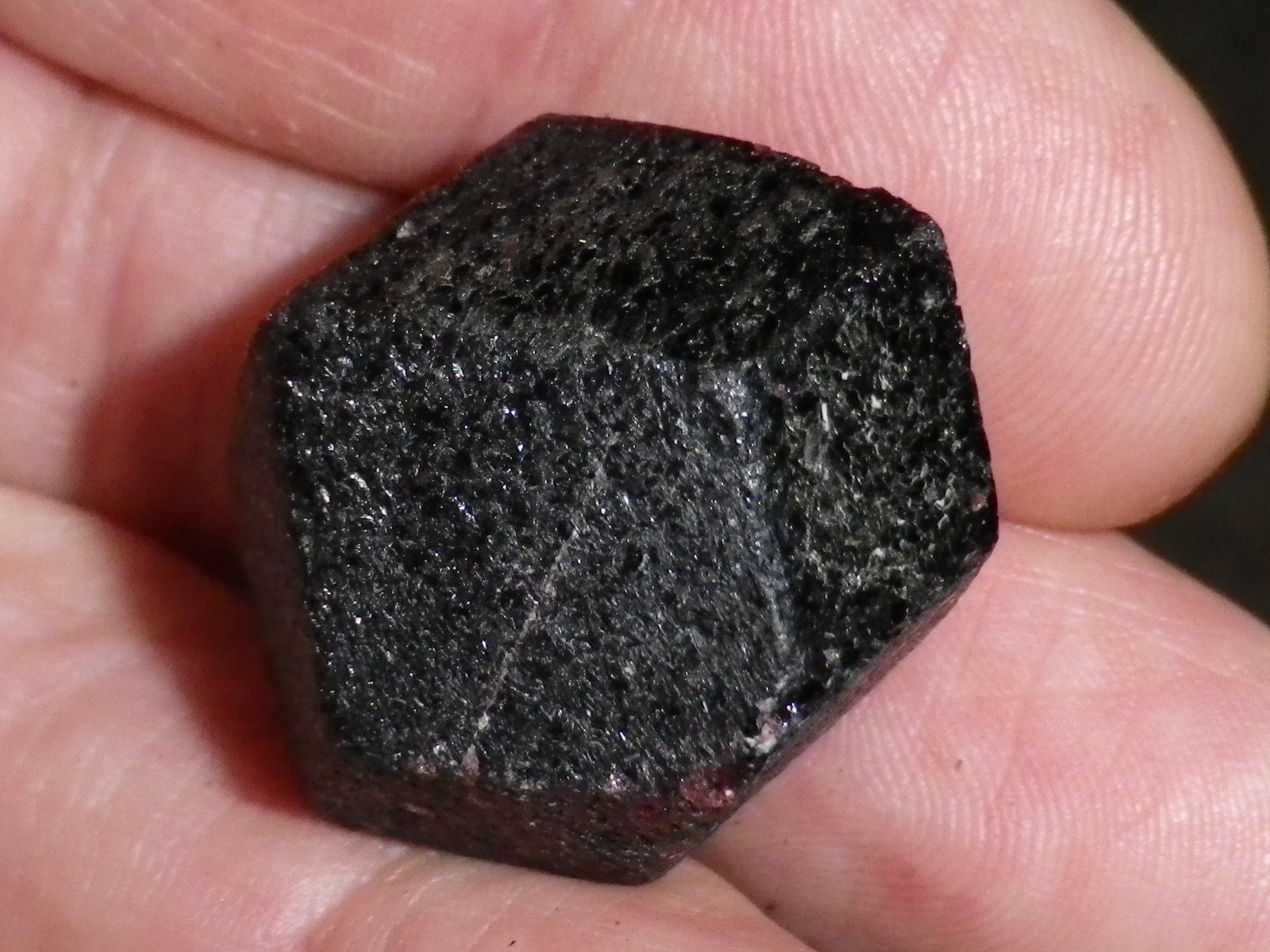 Deep Red Medium Large Garnet Crystal (Almandine ) 29.8g