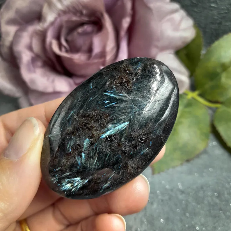 3PCS Arfvedsonite Palmstone Worry Stone Healing Crystal Meditation Reiki Gifts