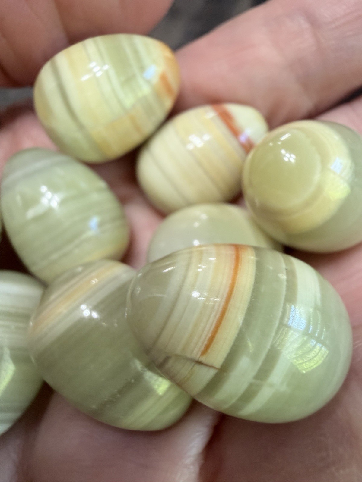 Lot Of 10 Green Onyx Eggs Gemstones 20mmx15mm Polished Ships Free!