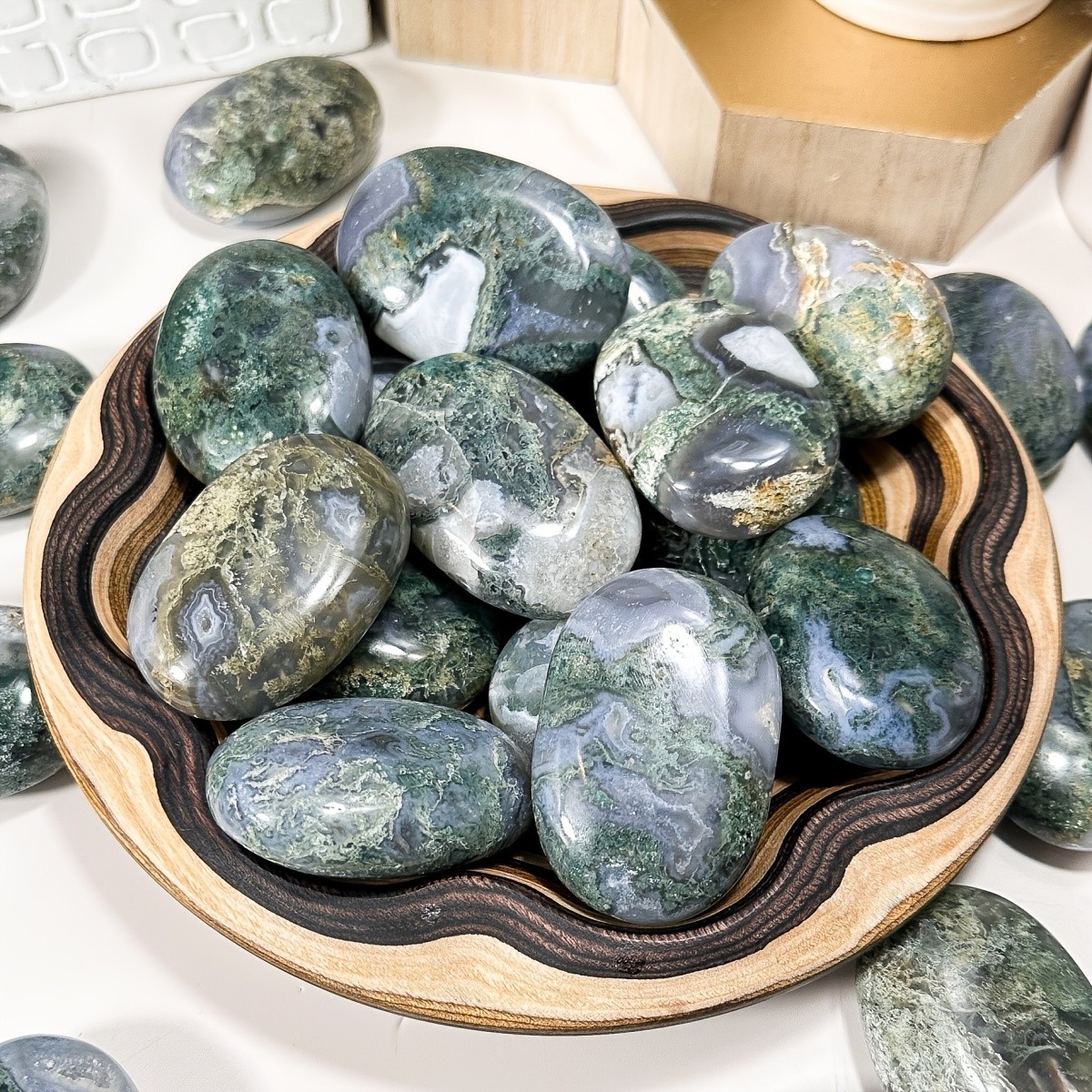 0.2LB Wholesale Natural Moss Agate Crystal Palm Stone Druzy Geode Home Collect