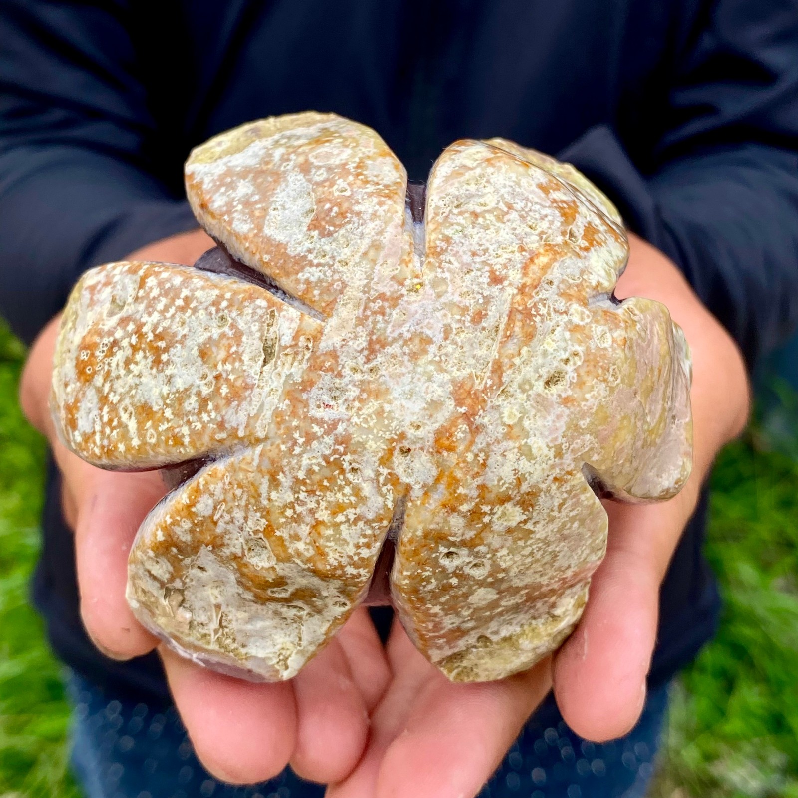 300G Natural Agate Geode Carved Lotus Flower, Hand Carved Healing Crystal Home
