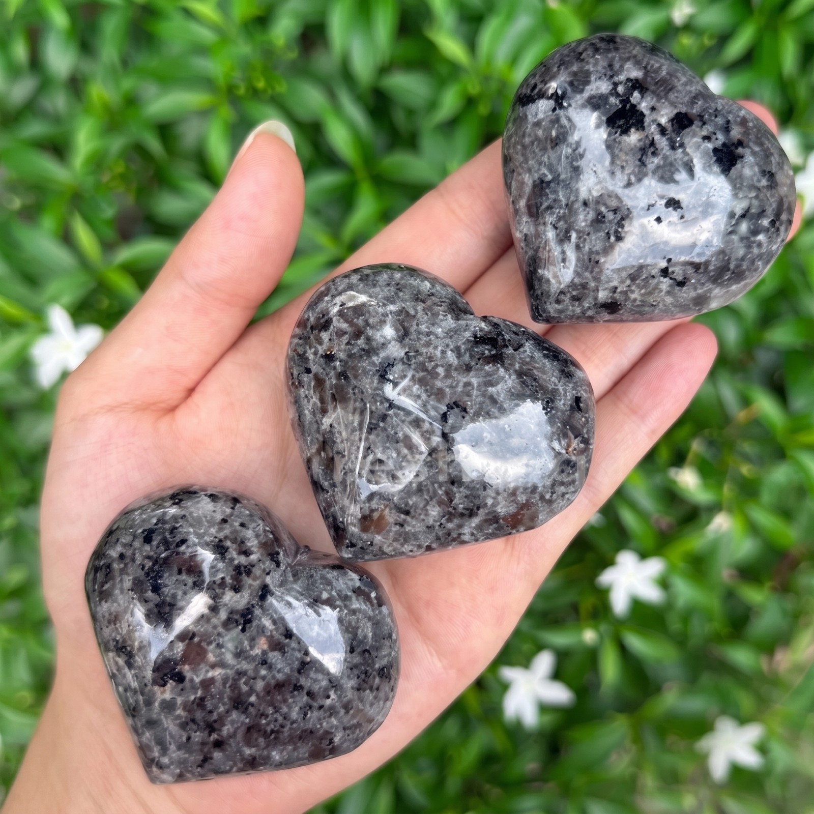Yooperlite Heart Stone Natural Crystal Carved Cabochon UV Glowing 4.5-5cm