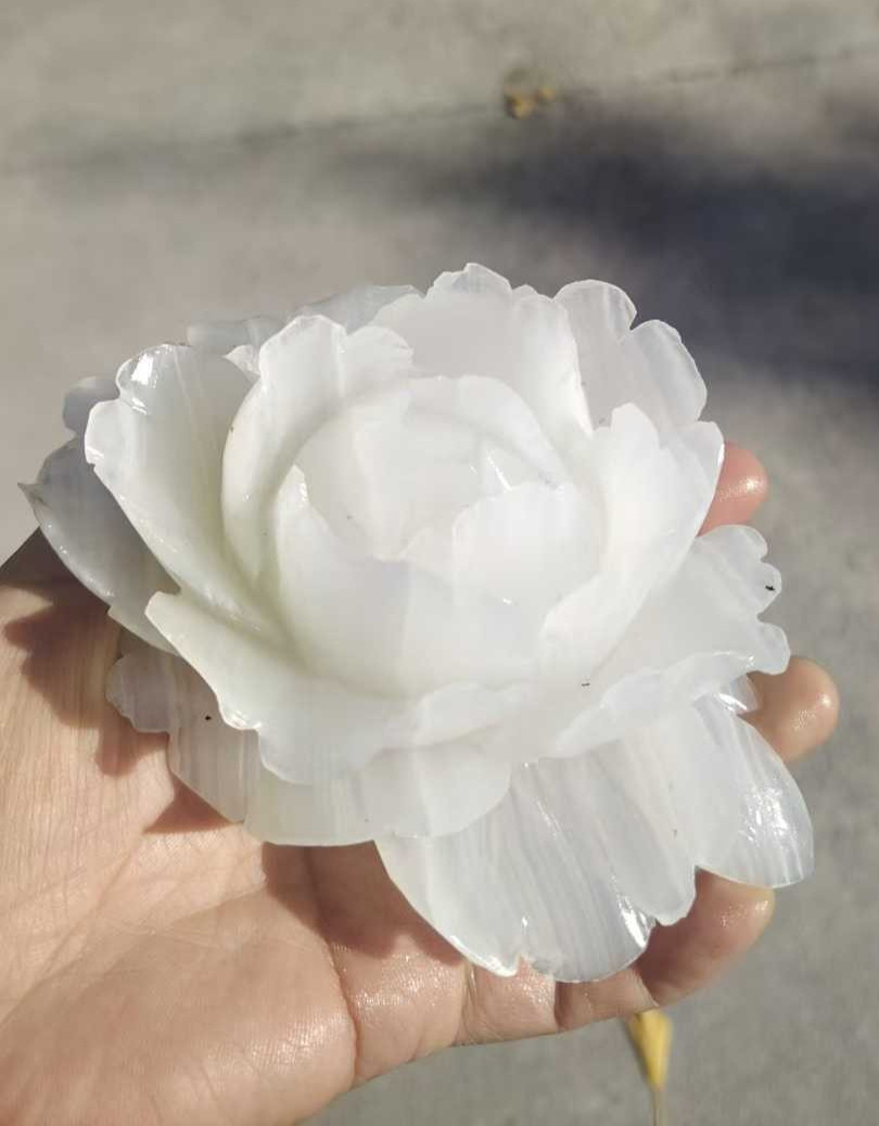 1pc Natural White Jade Quartz Carved Crystal Flower Skull Reiki Healing Decor