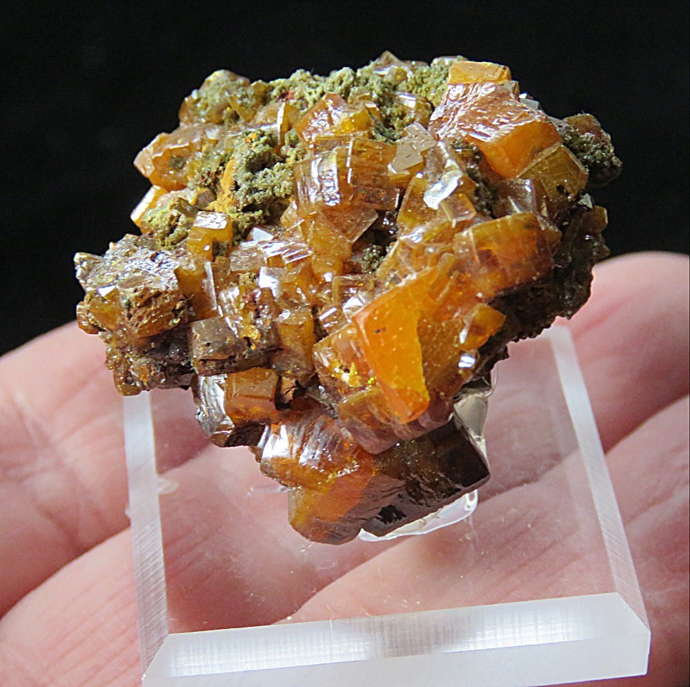 Wulfenite Crystals- 1 1/4″-Ahumada Mine, Lamentos District, Chihuahua, Mexico